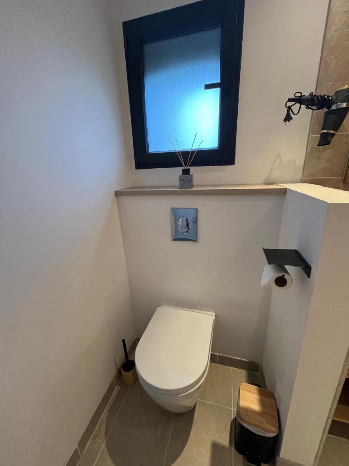 Suite Avec Sauna 36M² Niort Exteriör bild